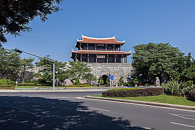 牛牛国产刺激超碰｜牛牛国产刺激超碰：国产手游经典之作，创新玩法与身临其境体验引玩家热议-3