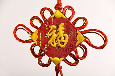 毛片24种姿势无遮无拦｜网络净化行动：斩断毛片乱象，守护青少年心灵净土