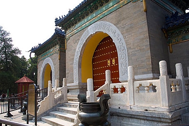 亚洲一线产品二线产品｜亚洲一线与二线：品牌竞技场，市场未来图景-3