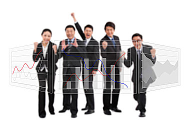 免费浏览男女打扑克｜网络扑克热浪引争议，监管升级护隐私-3